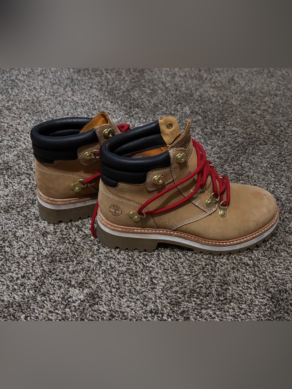 Timberland Tan Leather Boots with Red Laces